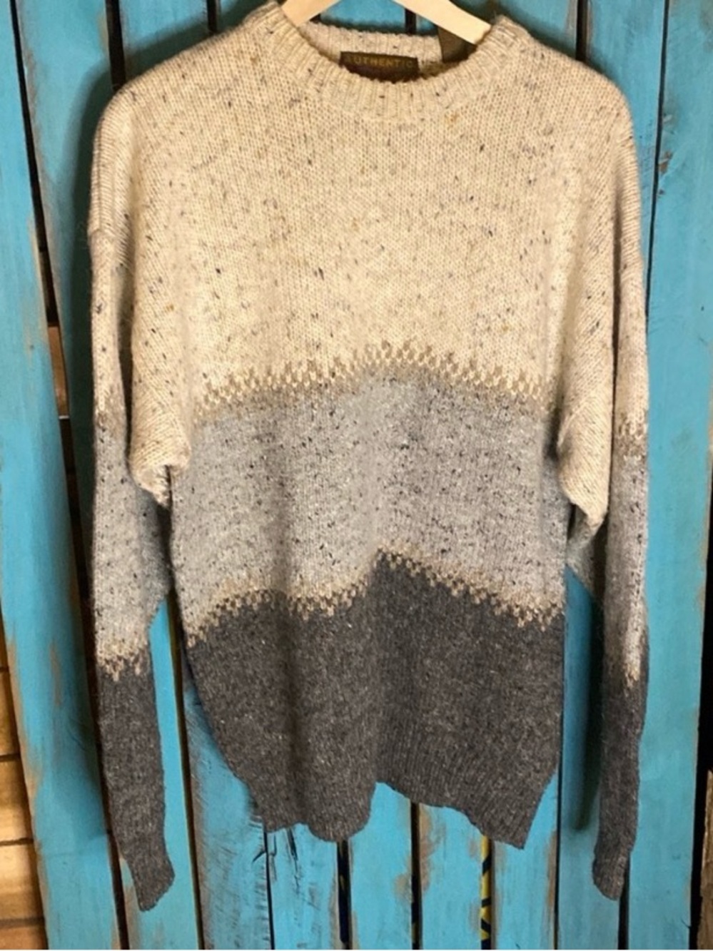 The Authentic Issue crewneck sweater size XL cream gray acrylic wool nylon